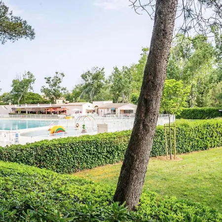 31m With Loggia With Pool!
